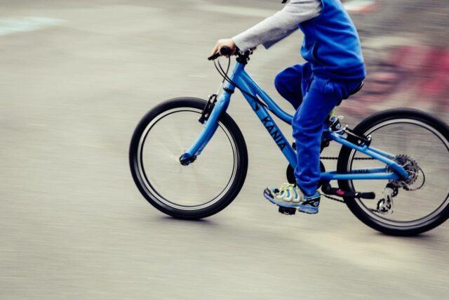 Dödsolyckorna minskar mellan fotgängare/cyklister och motorfordon