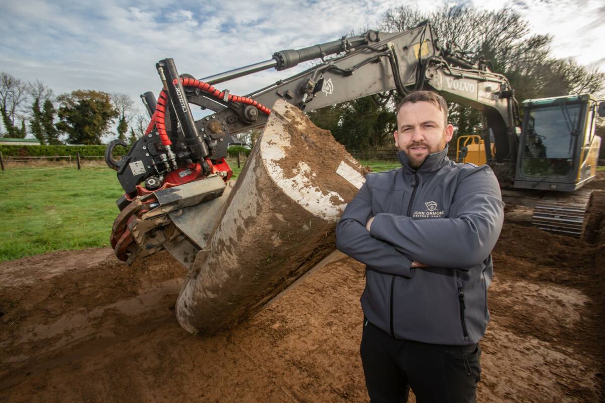 Irländare står som segrare i Rototilts tävling Excavator Hero 2021