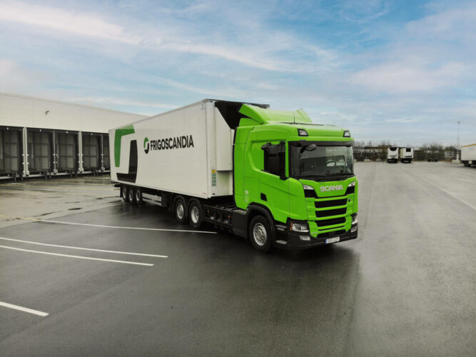 Scania levererar 112 lastbilar till Frigoscandia för drift med förnybara drivmedel